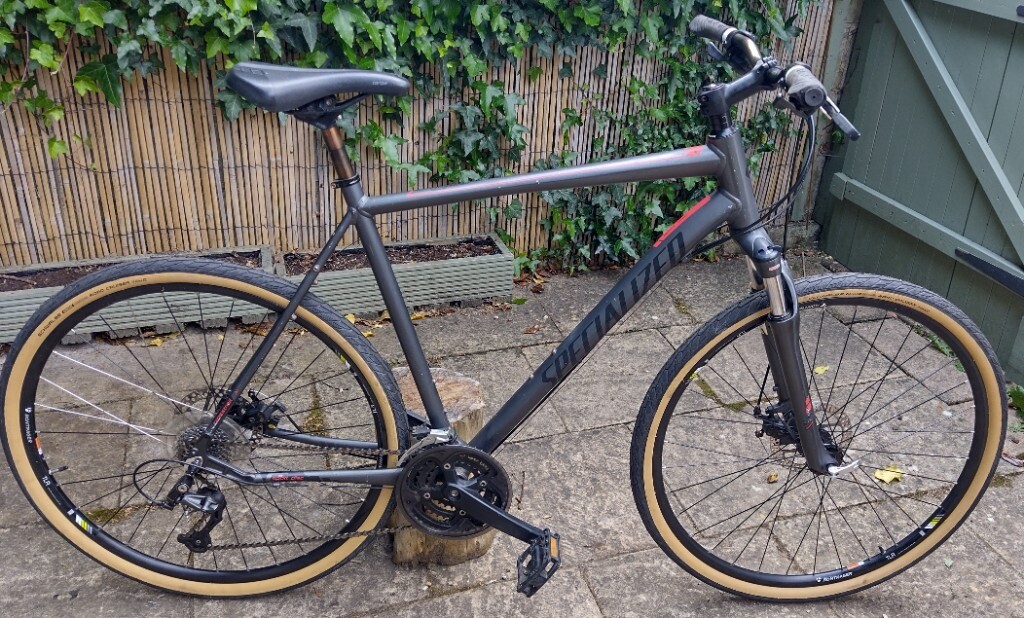 Specialized Crosstrail Hybrid bike 